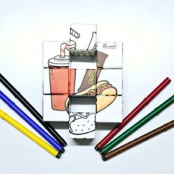 Multi puzzles Art Cine incluye kit de 6 marcadores borrables.